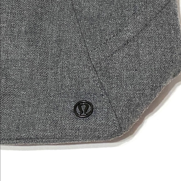 lululemon Wool Convertible Tote - Picture 9 of 10